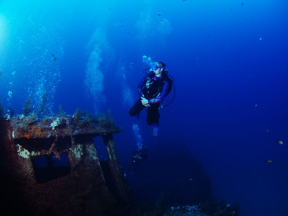 MV Cominoland